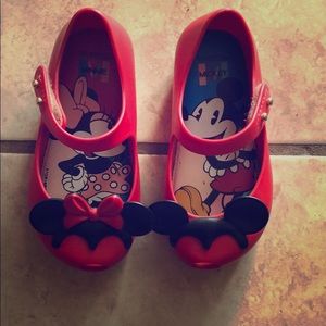 Mini Melissa Minnie & Mickey red toddler shoe sz 7